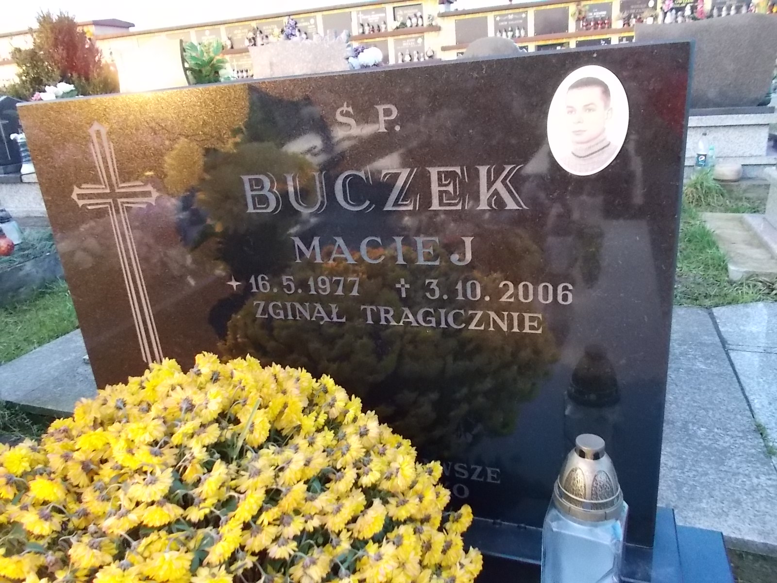 Maciej Buczek 1977 Chrzanów - Grobonet - Wyszukiwarka osób pochowanych