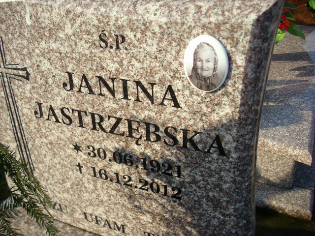 Janina Jastrzębska 1921 Chrzanów - Grobonet - Wyszukiwarka osób pochowanych