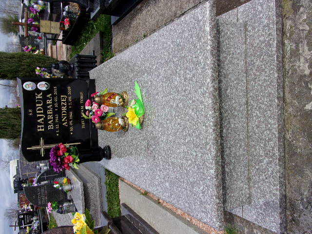 Barbara Hajduk 1943 Chrzanów - Grobonet - Wyszukiwarka osób pochowanych