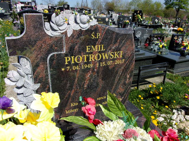 Krystyna Piotrowska 1949 Chrzanów - Grobonet - Wyszukiwarka osób pochowanych