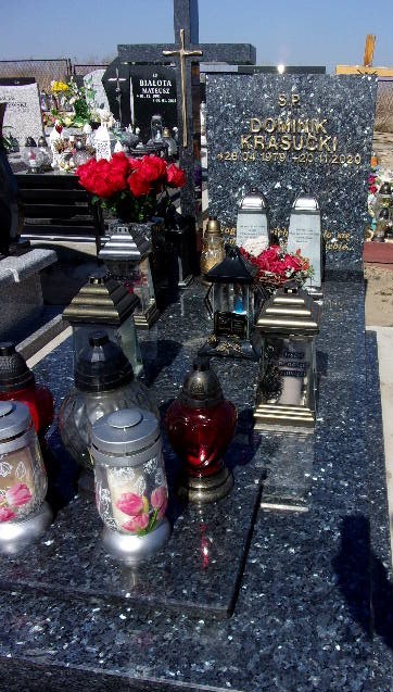 Grób Dominik Krasucki