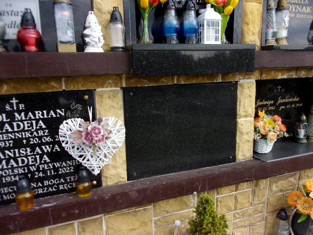  Rezerwacja   Chrzanów - Grobonet - Wyszukiwarka osób pochowanych