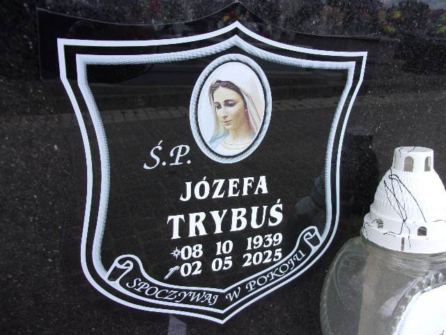 Józefa Trybuś 1939 Chrzanów - Grobonet - Wyszukiwarka osób pochowanych
